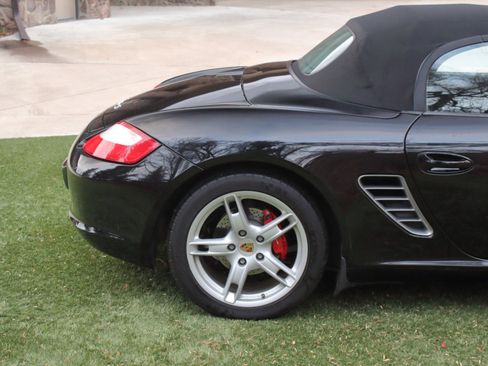 Used 2005 Porsche Boxster S image 12