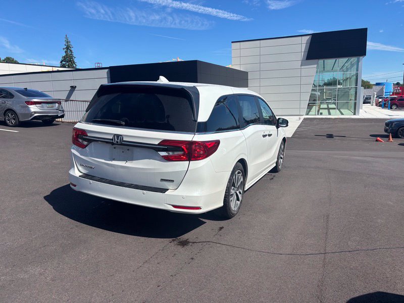 Used 2022 Honda Odyssey Touring image 6