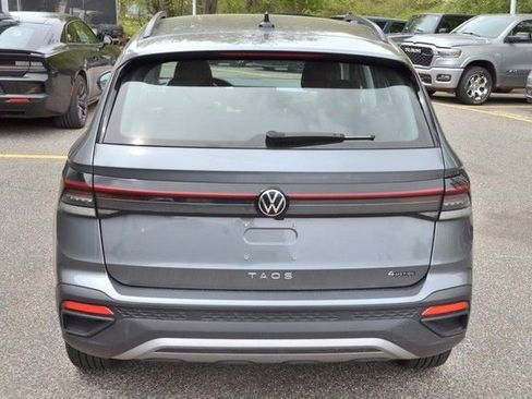 Used 2025 Volkswagen Taos S AWD/4WD image 7