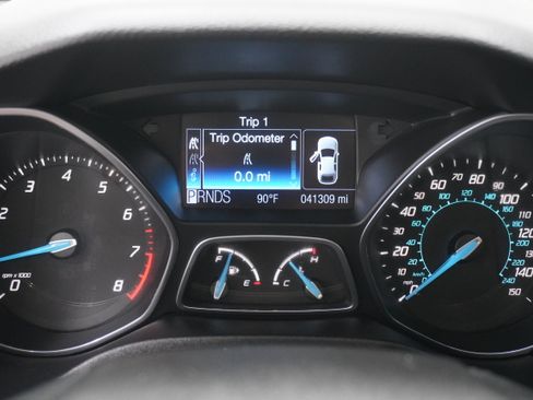Used 2012 Ford Focus SEL FWD image 16