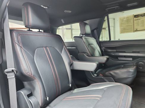 Used 2024 Ford Expedition Limited RWD image 50