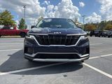 Used 2022 Kia Carnival LX image 2