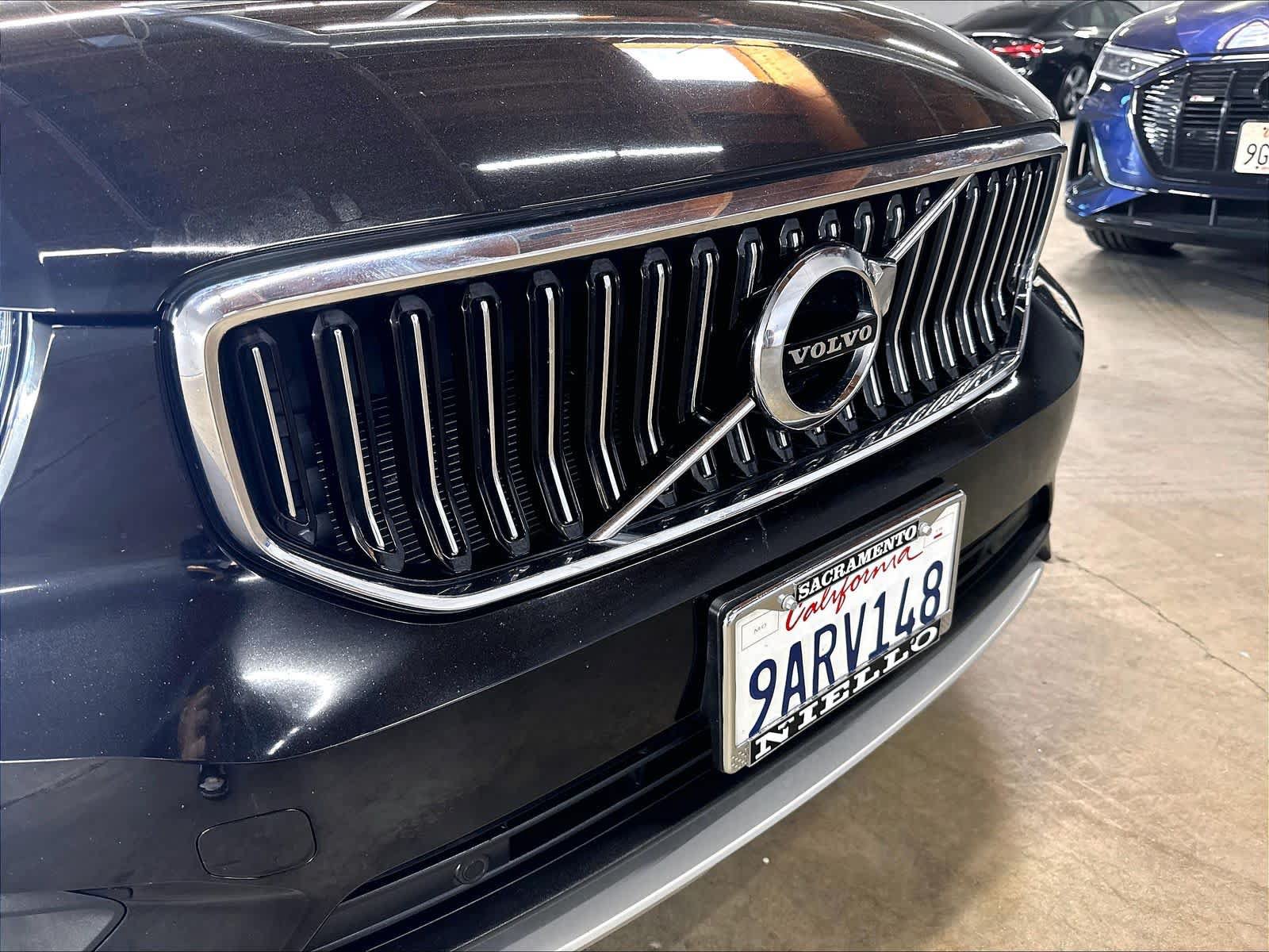 Used 2019 Volvo XC40 T5 Inscription AWD/4WD image 31