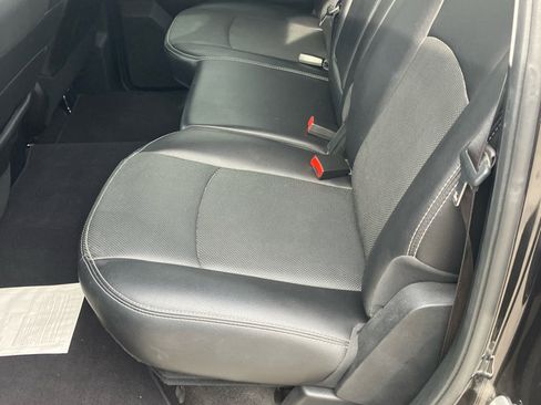 Used 2017 RAM 2500 Laramie w/ Sport Appearance Group image 10