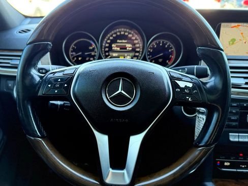Used 2014 Mercedes-Benz E 350 4MATIC Sedan image 13