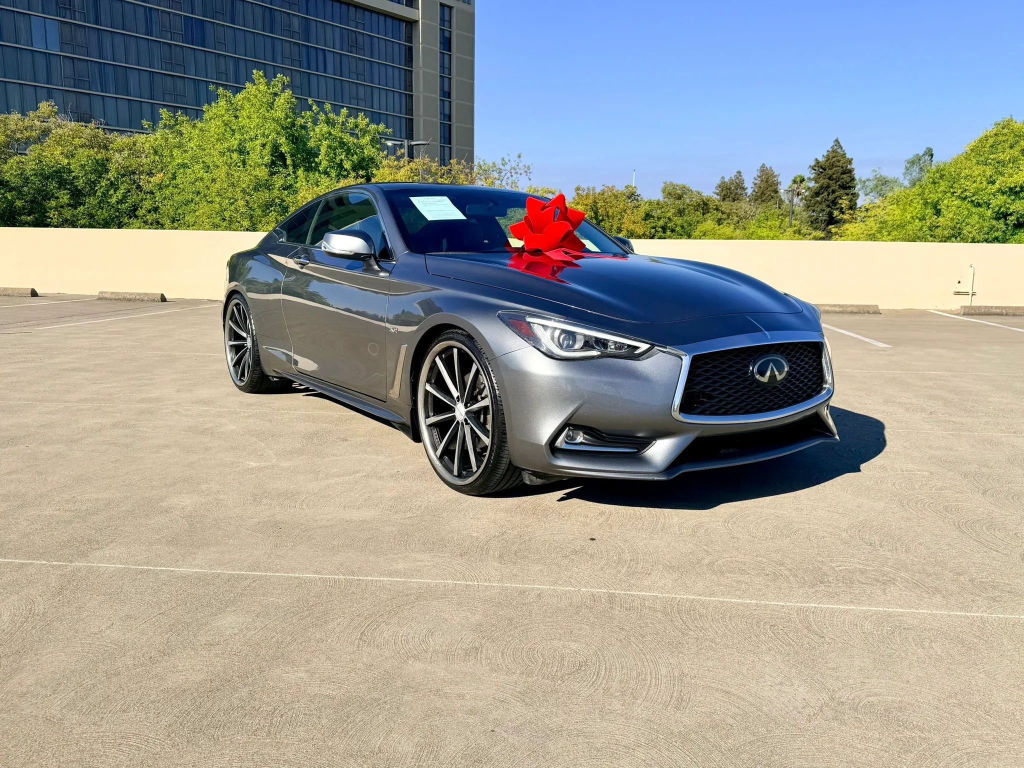 Used 2019 INFINITI Q60 3.0t w/ Cargo Package RWD image 4
