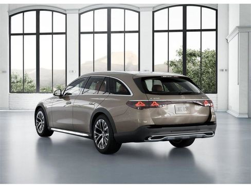 New 2026 Mercedes-Benz E 450 4MATIC All-Terrain Wagon image 28