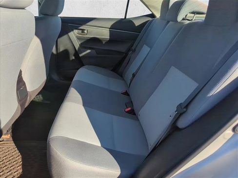 Used 2014 Toyota Corolla L image 21