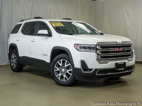 Used 2023 GMC Acadia SLT FWD image 2