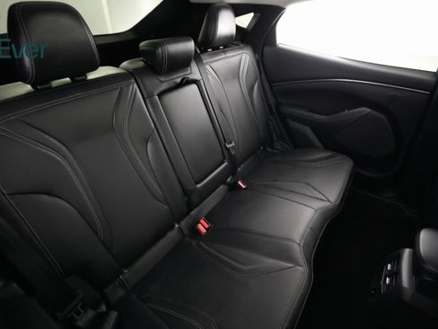 Used 2024 Ford Mustang Mach-E Premium image 9