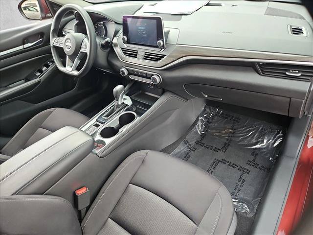 Used 2023 Nissan Altima 2.5 SV AWD/4WD image 27