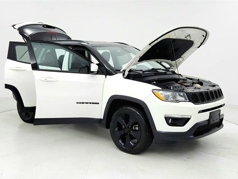 Used 2021 Jeep Compass Latitude AWD/4WD image 12