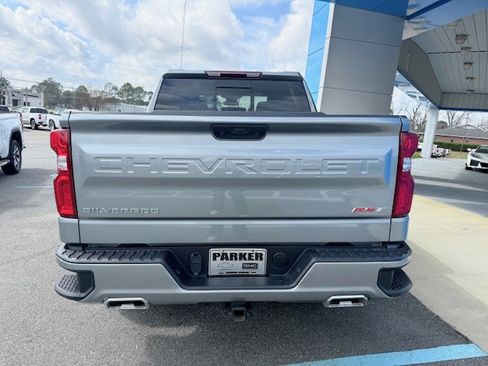 Used 2025 Chevrolet Silverado 1500 RST AWD/4WD image 7