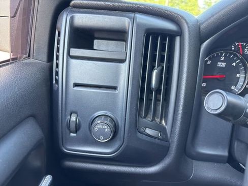 Used 2016 Chevrolet Silverado 1500 W/T w/ Black Out Edition AWD/4WD image 18