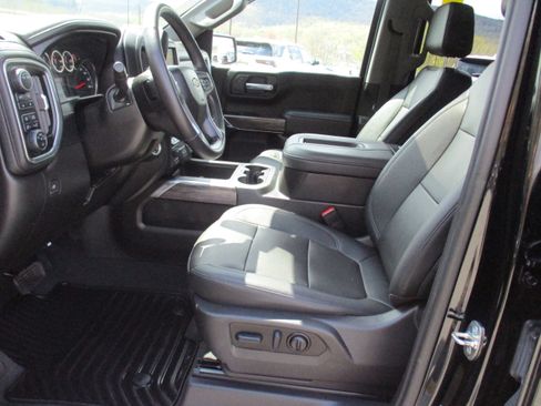 Used 2022 Chevrolet Silverado 1500 LTZ w/ LPO, Dark Essentials Package AWD/4WD image 11