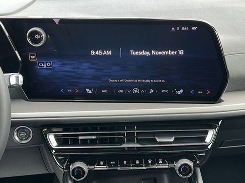 New 2026 Chevrolet Traverse LT w/ Sun and Wheel Package image 20