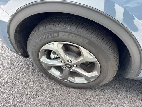 New 2025 Ford Escape ST-Line w/ Tech Pack #1 image 11