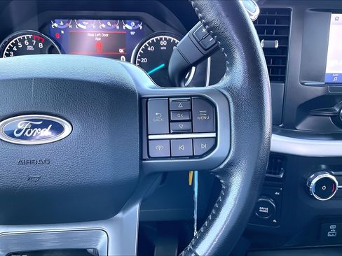 Certified 2022 Ford F150 XLT w/ Equipment Group 301A Mid AWD/4WD image 11