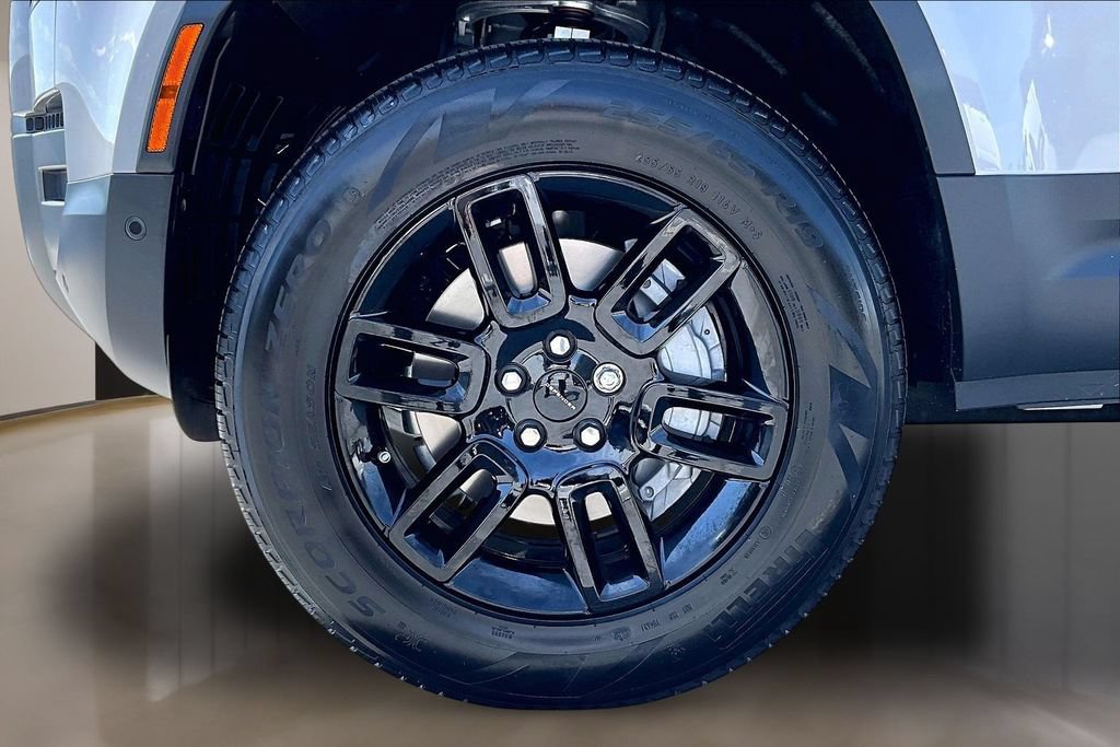 New 2026 Land Rover Defender 110 S AWD/4WD image 13