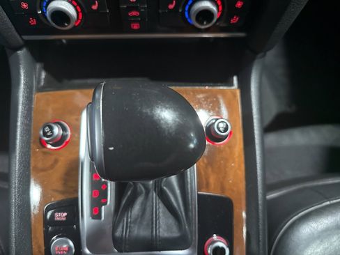 Used 2015 Audi Q7 TDI Premium Plus w/ Premium Plus Package image 11