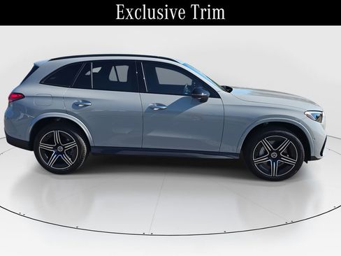 Certified 2025 Mercedes-Benz GLC 300 GLC 300 image 4