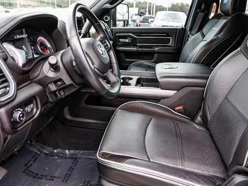 Used 2023 RAM 2500 Laramie image 19