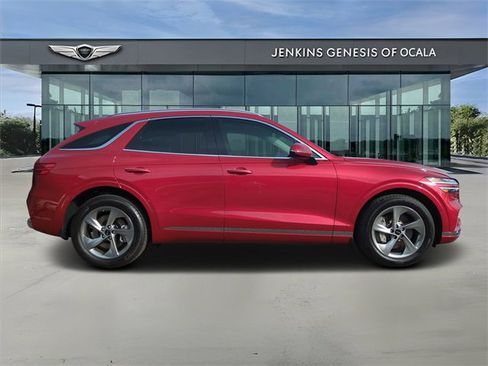 Used 2026 Genesis GV70 2.5T Select image 2