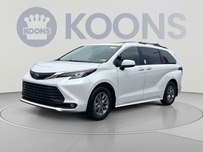 Used 2026 Toyota Sienna XLE