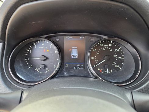 Used 2019 Nissan Rogue Sport S w/ Appearance Package image 21