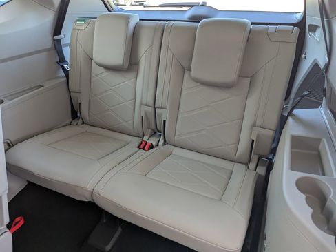 New 2026 Volkswagen Atlas SE image 30