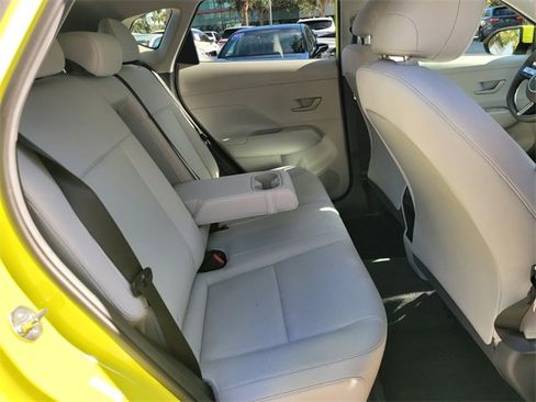 Used 2025 Hyundai Kona SEL image 12