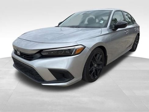 Used 2024 Honda Civic Sport image 4