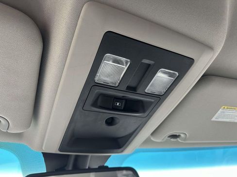 Used 2016 RAM 1500 Classic SLT image 28