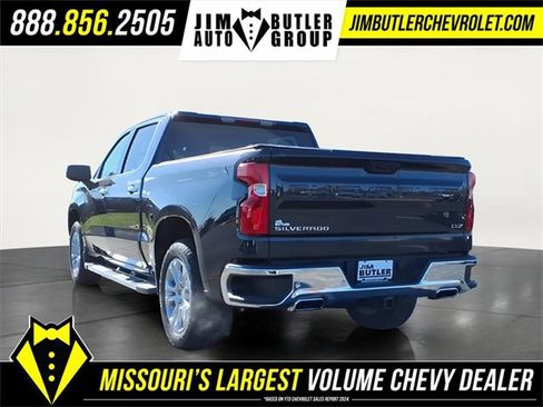 Used 2022 Chevrolet Silverado 1500 LTZ image 2