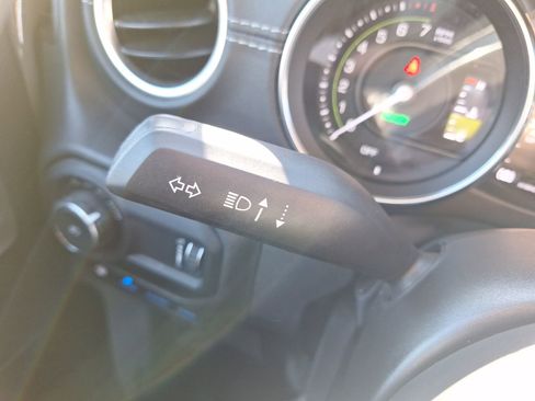 Used 2023 Jeep Wrangler Sahara w/ Cold Weather Group image 24