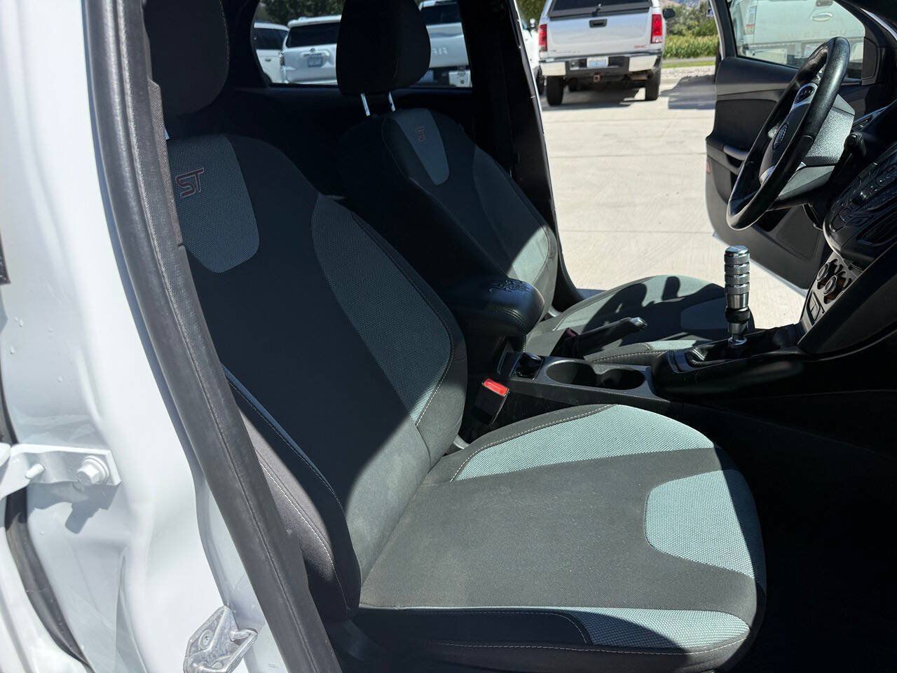 Used 2014 Ford Focus ST FWD image 22