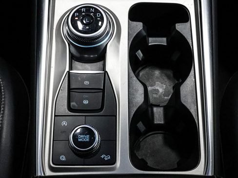 Certified 2023 Ford Explorer XLT w/ Equipment Group 202A image 29