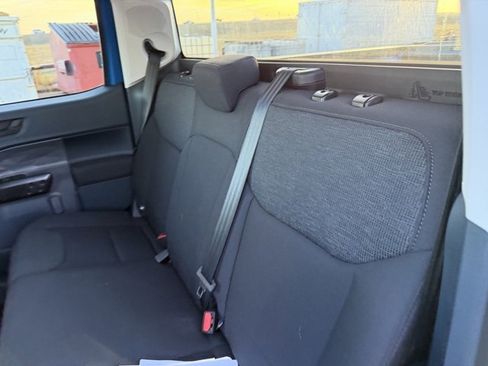Used 2025 Ford Maverick XL image 11