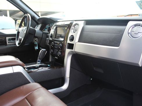 Used 2014 Ford F150 Platinum image 25