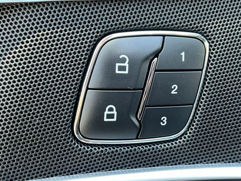 Used 2018 Ford Explorer Sport w/ Equipment Group 401A AWD/4WD image 20