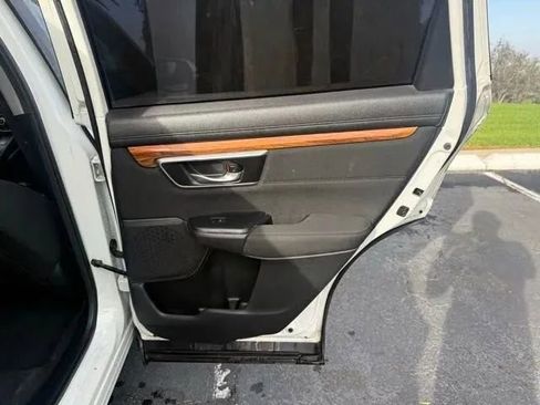 Used 2018 Honda CR-V EX image 13