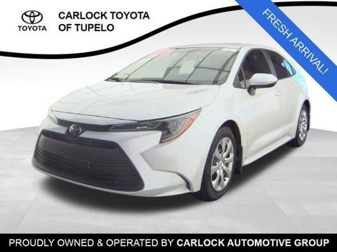 Used 2026 Toyota Corolla LE FWD image 1
