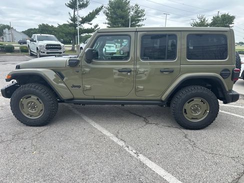 New 2025 Jeep Wrangler Willys 4xe image 16