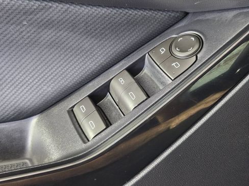 New 2026 Chevrolet Equinox LT FWD image 24