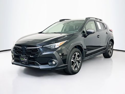 Used 2025 Subaru Crosstrek 2.0i Premium AWD/4WD image 3