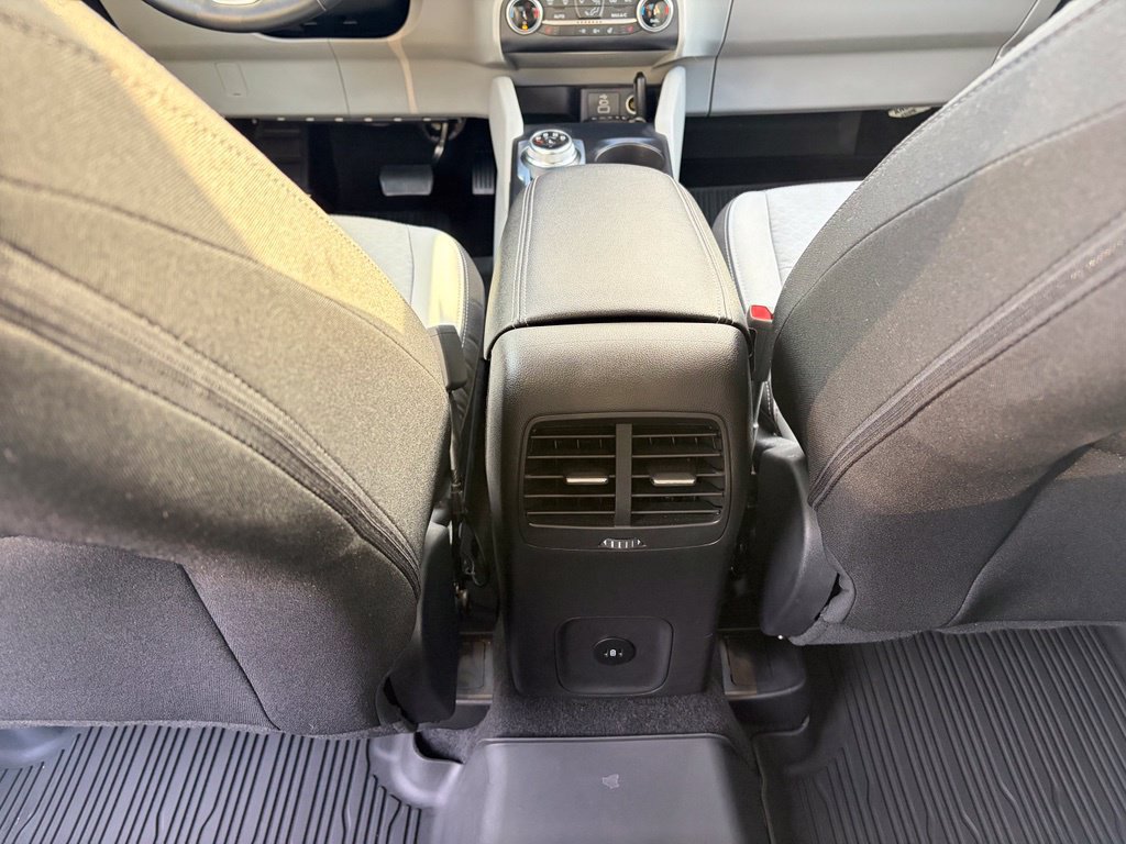 Used 2025 Ford Escape Active w/ Cold Weather Package AWD/4WD image 25