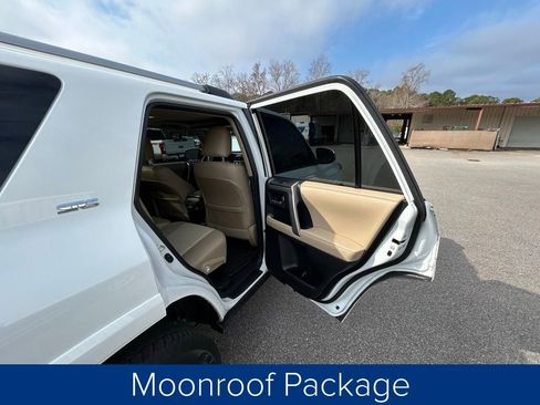 Used 2024 Toyota 4Runner SR5 Premium image 21