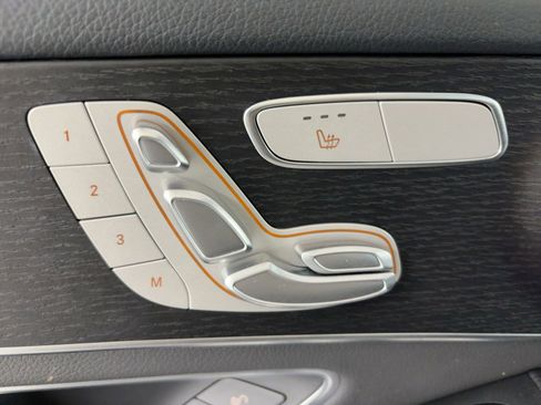 Certified 2022 Mercedes-Benz GLC 300 GLC 300 image 20