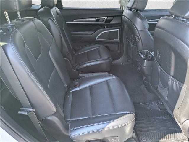 Used 2020 Kia Telluride S AWD/4WD image 18