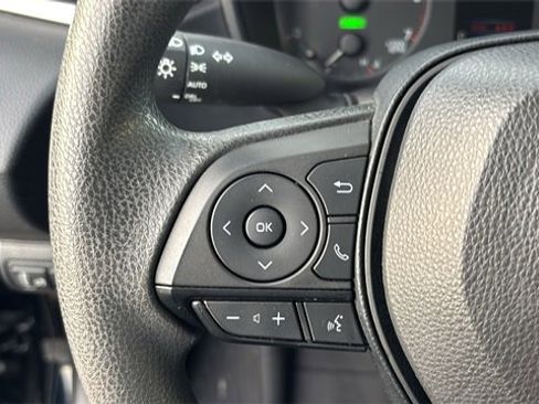 Used 2024 Toyota Corolla LE image 16